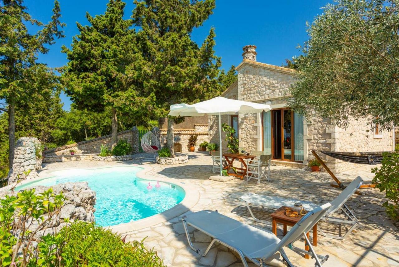 Villa Gallini Vlachopoulatika Bagian luar foto